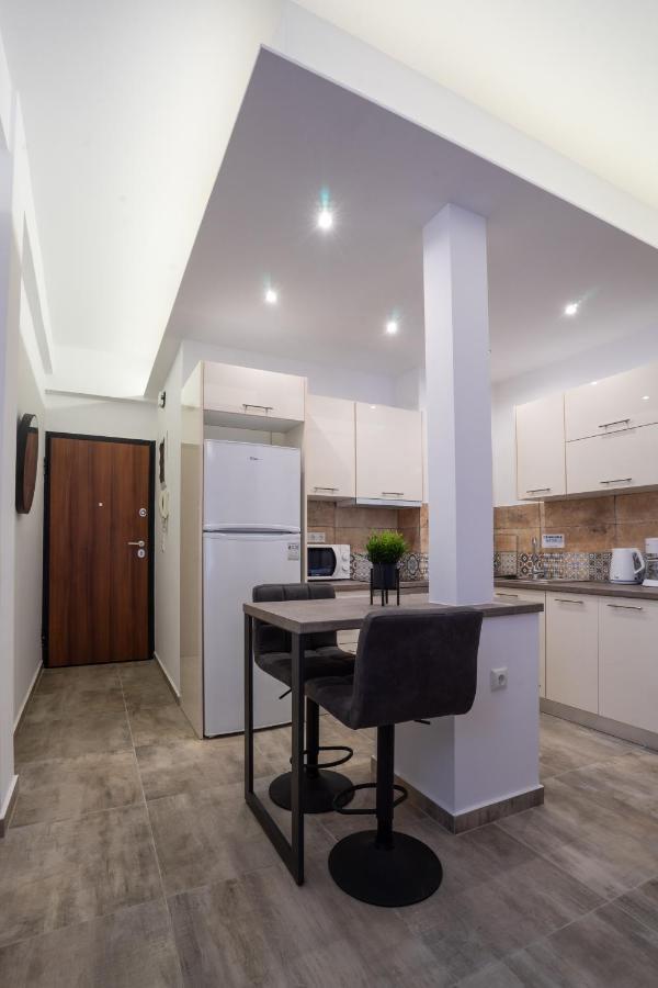 Black Pearl Apt In Koukaki 아테네 외부 사진